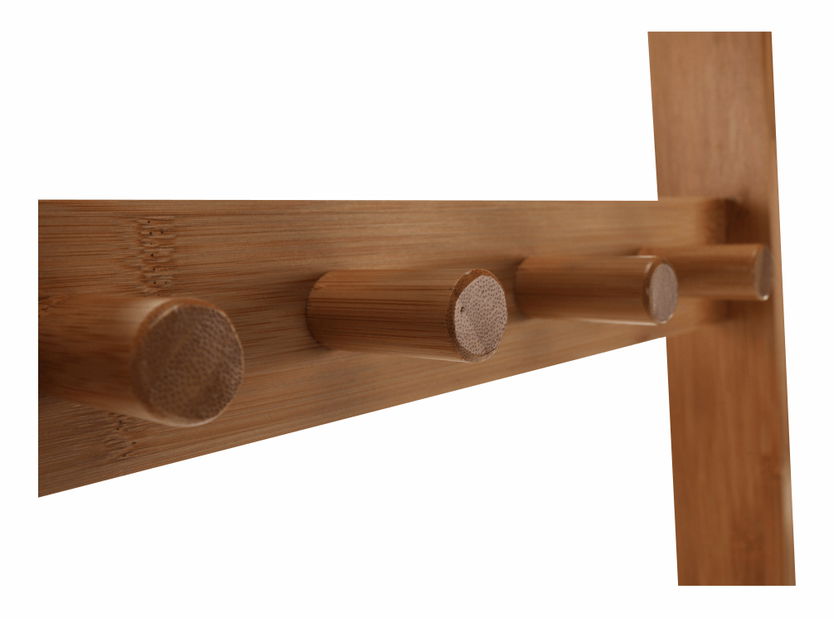 Cuier cu rafturi Mari typ 1