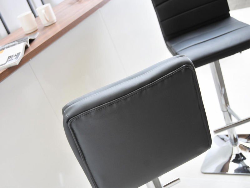 Stolička Hanoi (čierna)