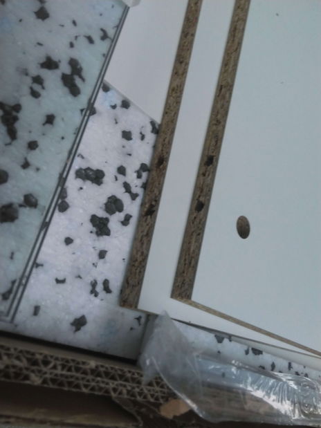 Perete living Ramon I (alb + negru lucios) (cu iluminat) *resigilat