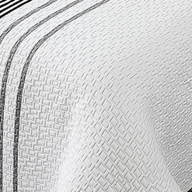 Prehoz na posteľ 240x220cm New york (čierna + biela + červená)