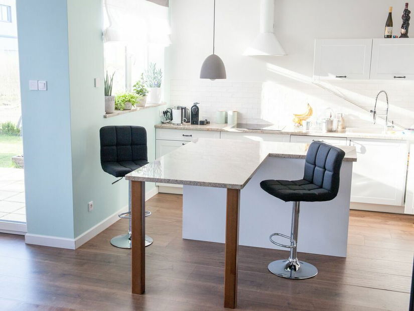 Set 2ks. barových stoličiek Marlon (čierna)