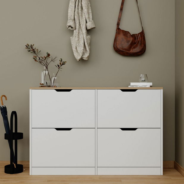 Pantofar Aprilia (nuc deschis)