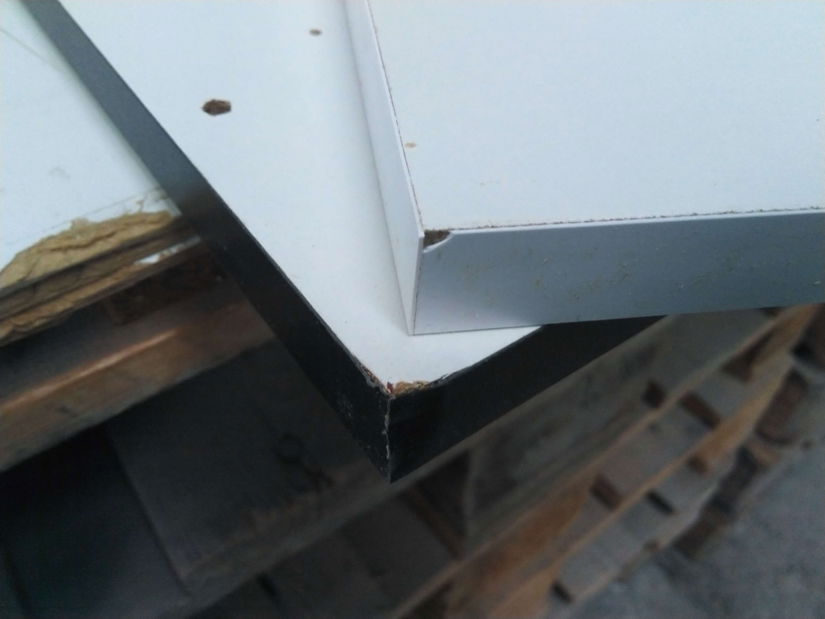 Dohányzóasztal Bunuto (fehér + fekete) *bazár 