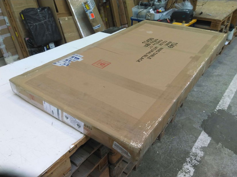 Jedálenský stôl Gisborne (pre 8 osôb) (svetlé drevo) *bazár