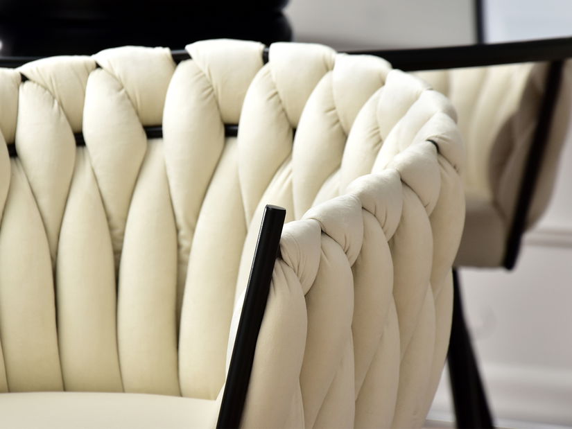 Jedálenská stolička Radio (smotanová + čierna)