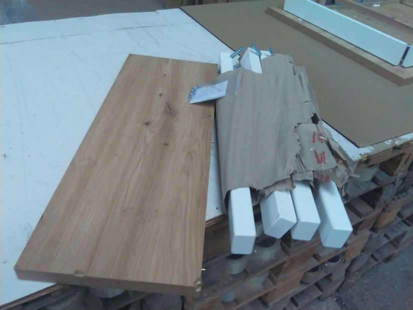 Rozkladací jedálenský stôl Deasal 80 x 120 150 I (dub artisan + biela) (pre 2-6 osôb) *bazár