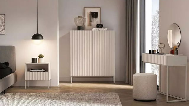 Spálňa Derrick (svetlobéžová)