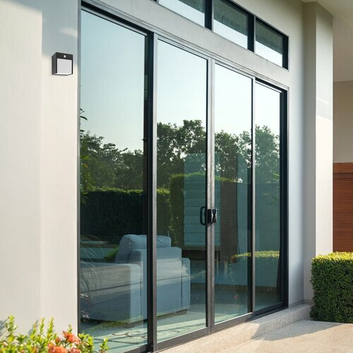 Kültéri LED fali lámpa Balimo (fehér + matt fekete)