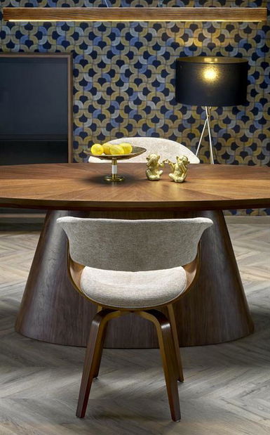 Blagovaonski stol Vaner (orah) (za 8 i više osoba)