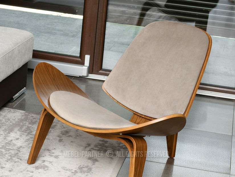 Fotel Ronaldo (dió)