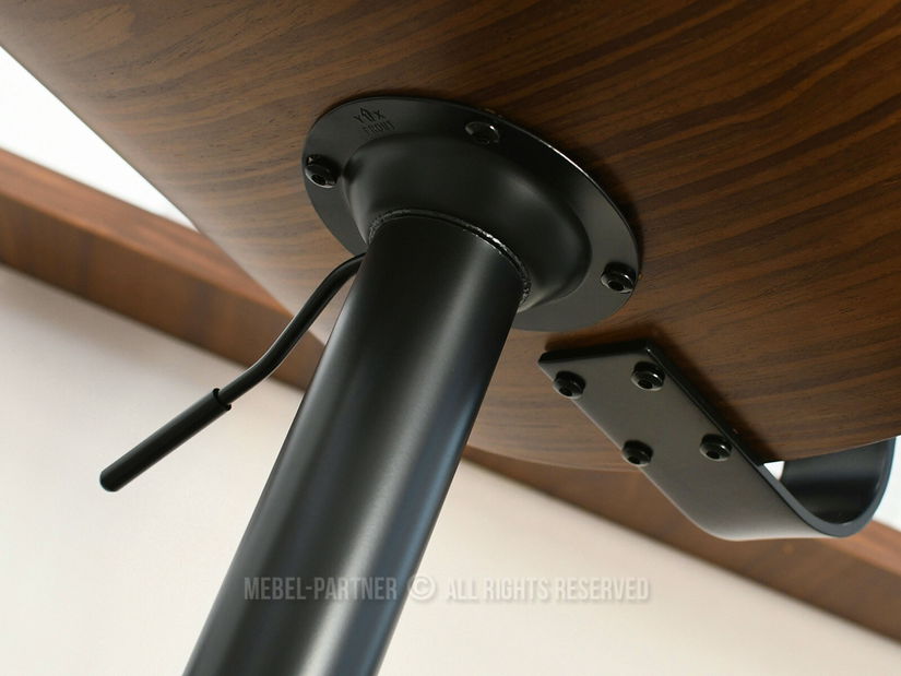 Barska stolica CH42 (crna)