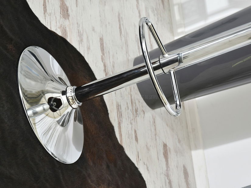 Stolica Hanzel (mornarsko plava + crna)