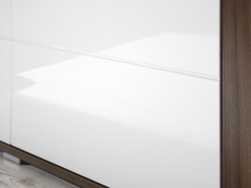 Dulap de haine Netley Typ 17