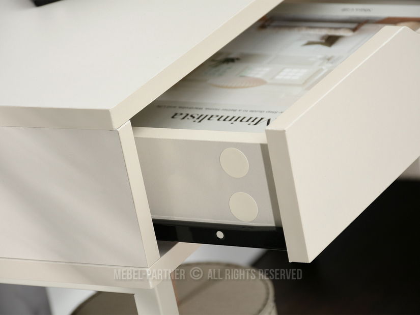 Nočný stolík Entrevista (krémová)