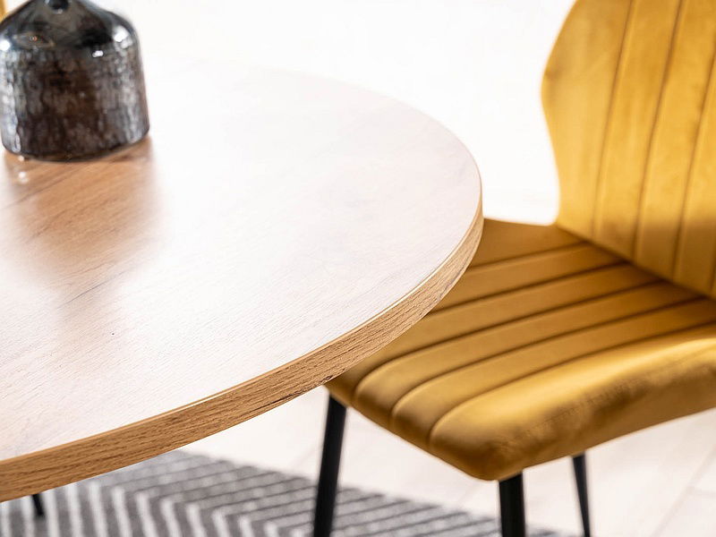 Rozkladací jedálenský stôl 100-135 cm Garnett (dub + čierna) (pre 4 až 6 osôb)