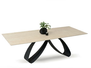 Blagovaonski stol Pagina (bež + crna)