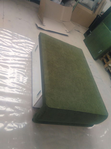 Pohovka Lestat (zelená) (P) *bazár