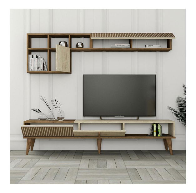 Nappali fal Millano (dió + travertin)