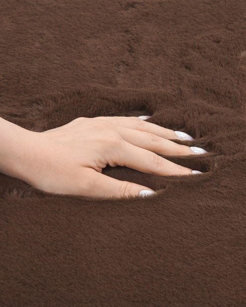 Covor din blană artificială 160 x 230 cm Mirpa (maro)