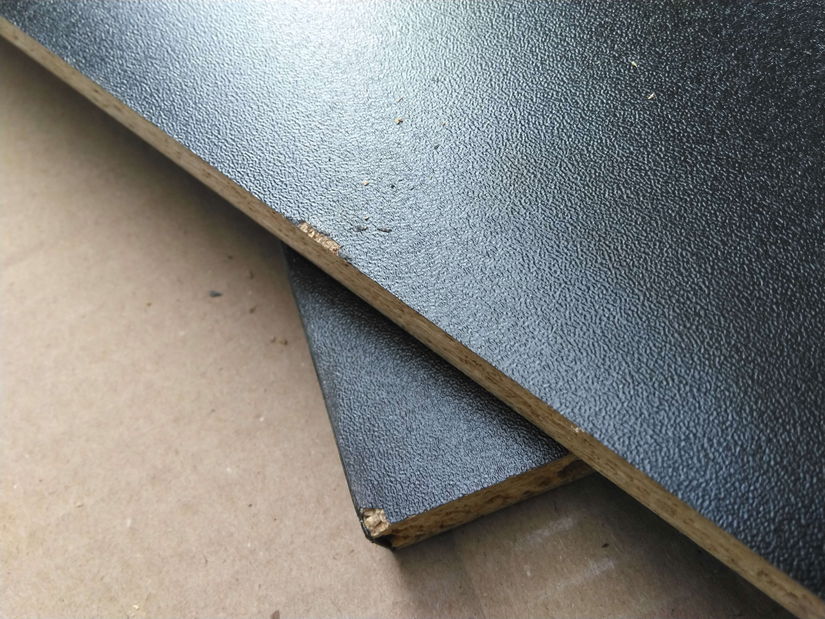 TV stolík Felisa (čierny lesk + čierna matná) *bazár