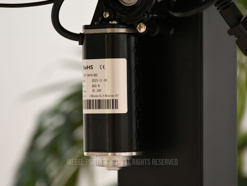 Masă PC Osto 140 (stejar negru + negru)