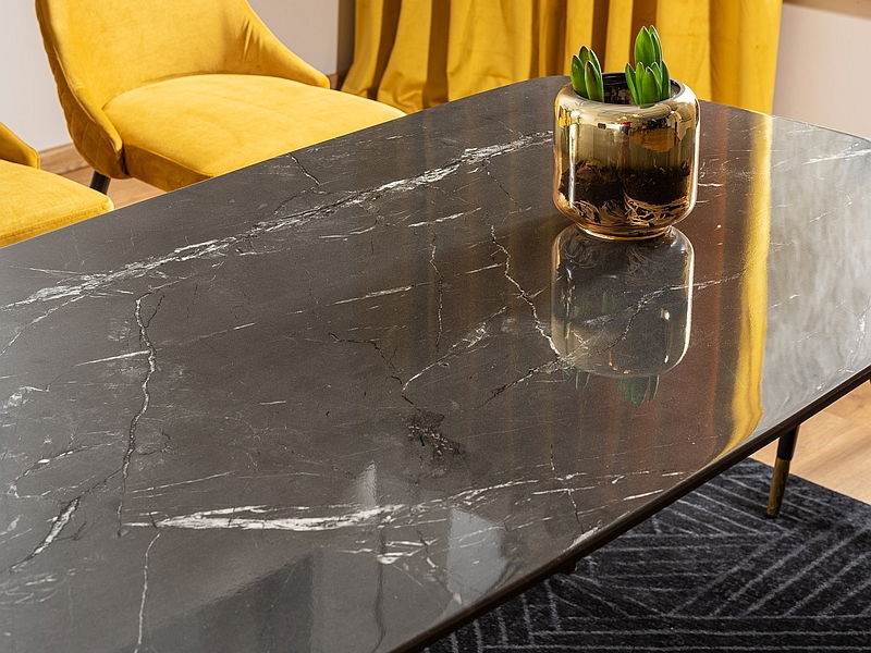 Blagovaonski stol Celestina (crna + crna) (za 4 do 6 osoba)