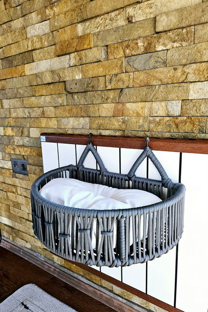 Závesný peliešok pre domáce zviera Peni (sivá)