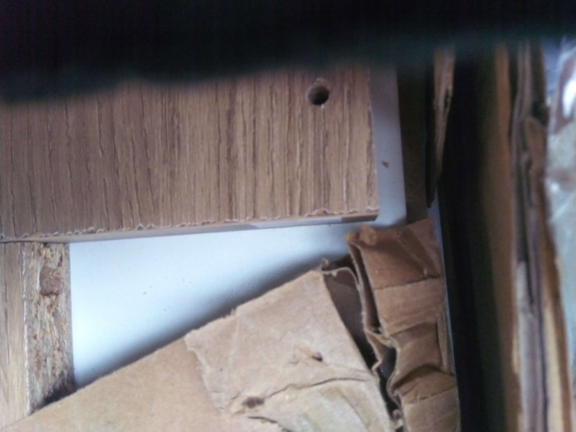 Măsuță TV/Dulap Damien (alb + nuc deschis) *resigilat