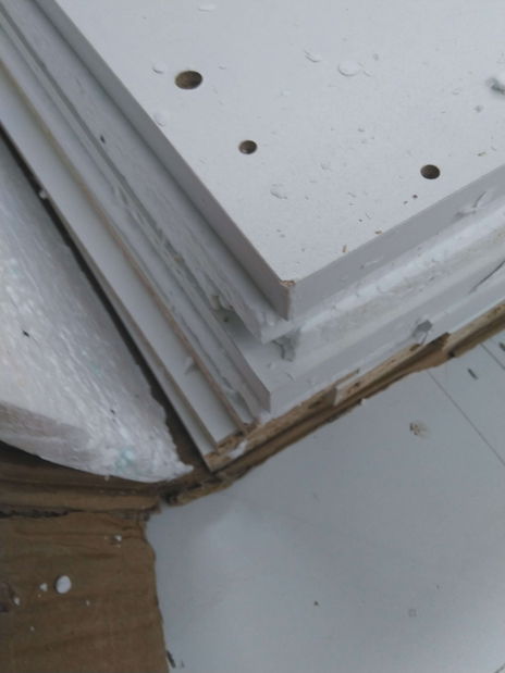 Namještaj za predsoblje Konkor 80 + 2 komada tapeciranih zidnih panela Pag 40x30 (bijela + tamnozelena) *outlet moguća oštećenja