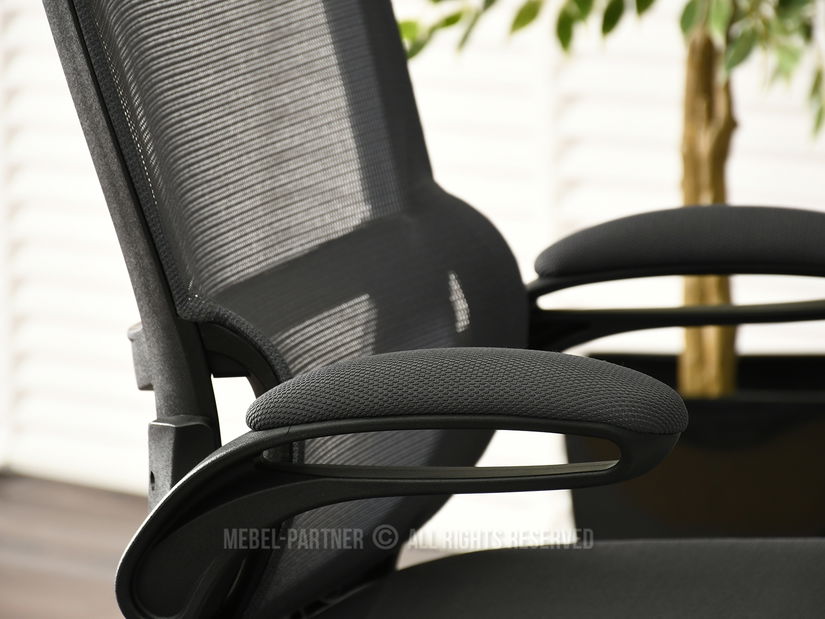 Stolička Bastet (grafit)