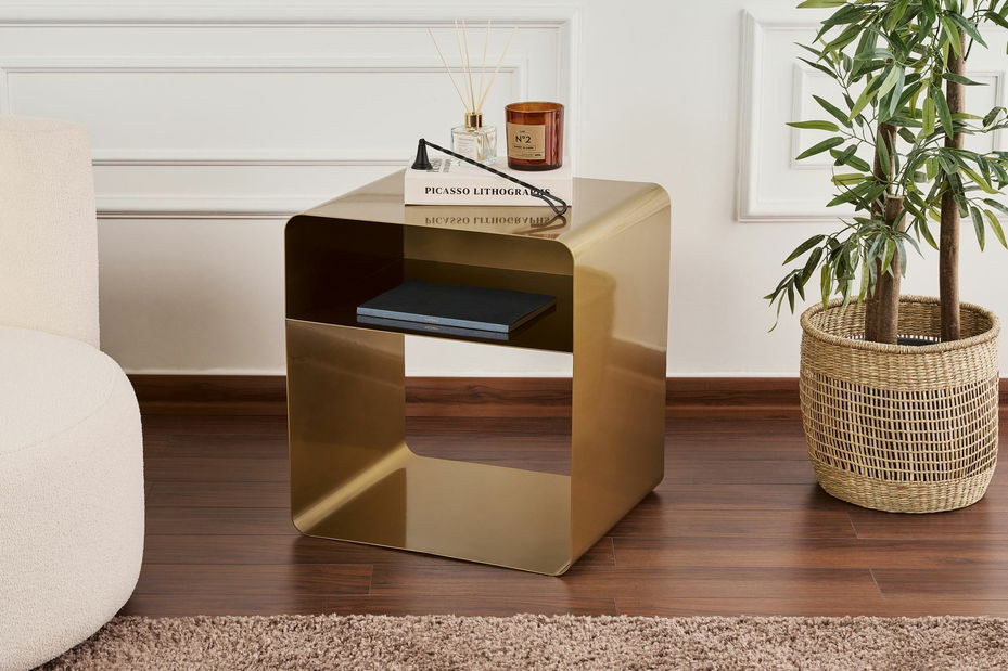 Pomoćni stolić Sintuanta C (zlatna)