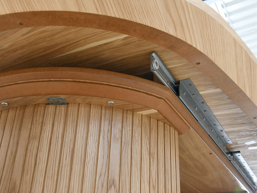 Jedálenský stôl Titular (dub)