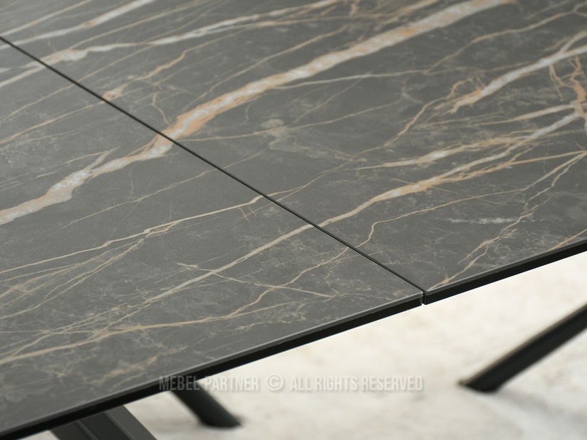 Jedálenský stôl Venda (čierny mramor + čierna)