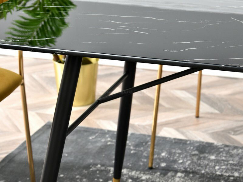 Masă de sufragerie Barno (negru)