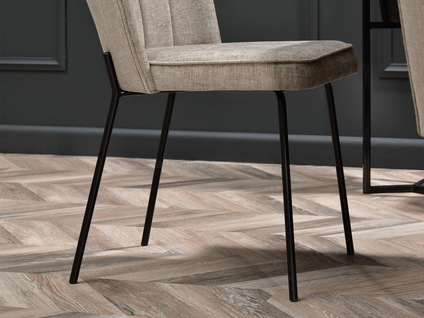 Blagovaonska stolica Obrar (crna)