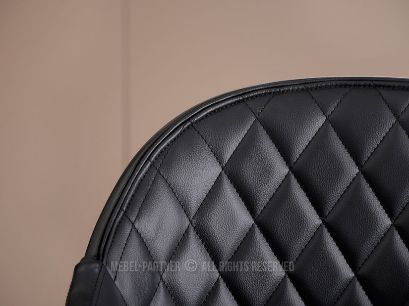 Stolička Hypo (orech tmavý)