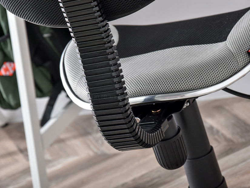 Stolica Catty (sivo-crna)