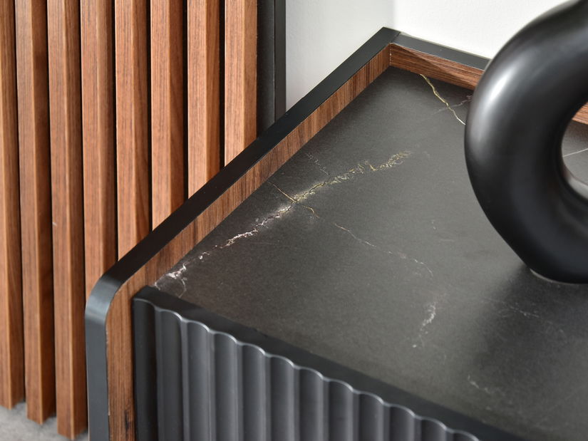 Nočný stolík Protegidas P12 (čierna)