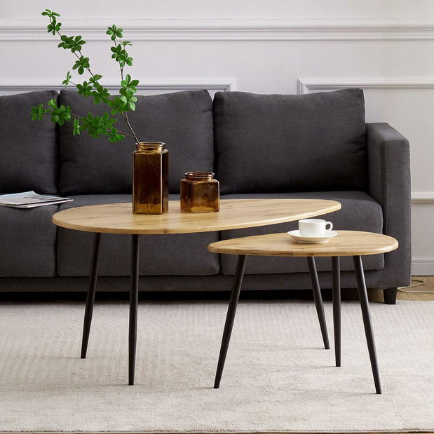 Konferenčný stolík Atribuyeron (dub divoký)