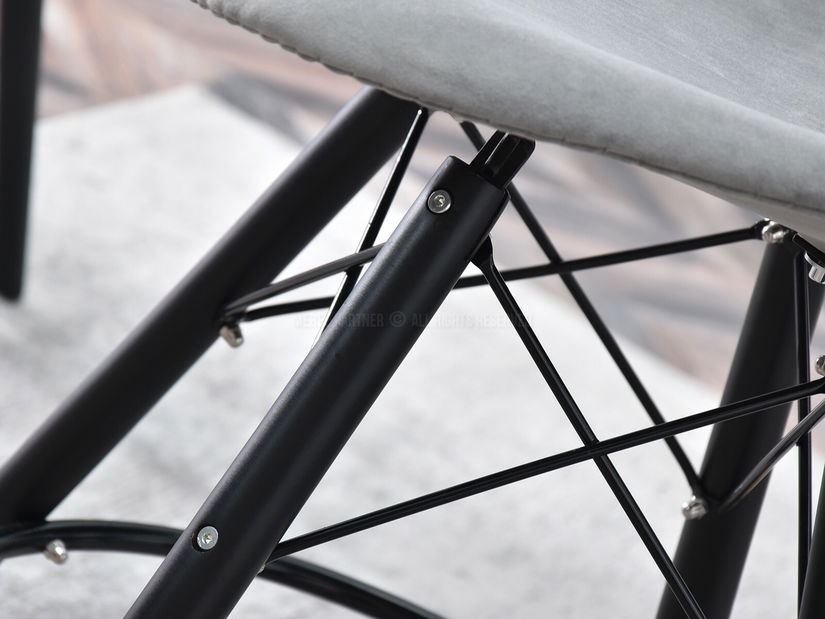 Stolica Epsie (drvo + siva)