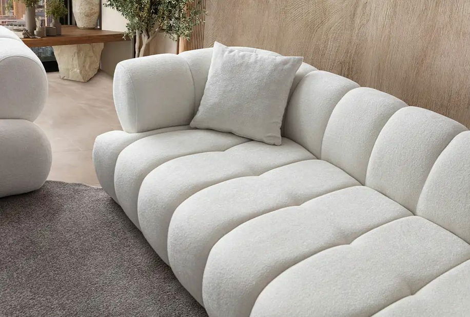 Pohovka trojsedačka Petronel (biela)