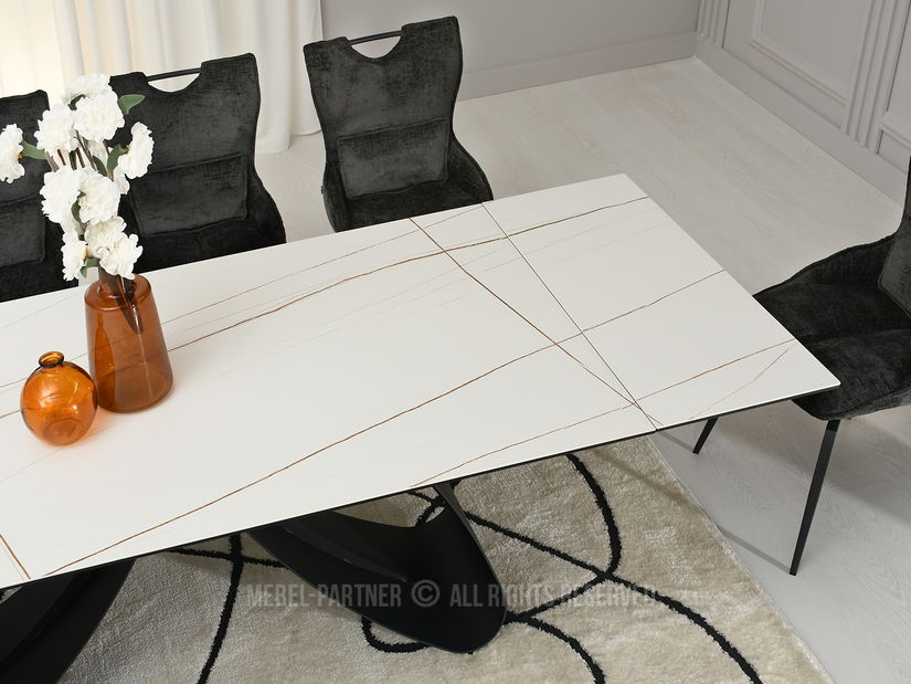 Blagovaonski stol Prego (bijeli mramor + crna)