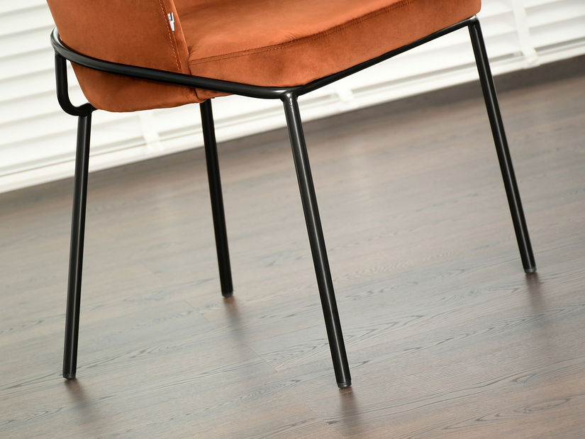 Jedálenská stolička Continuara (čierna)