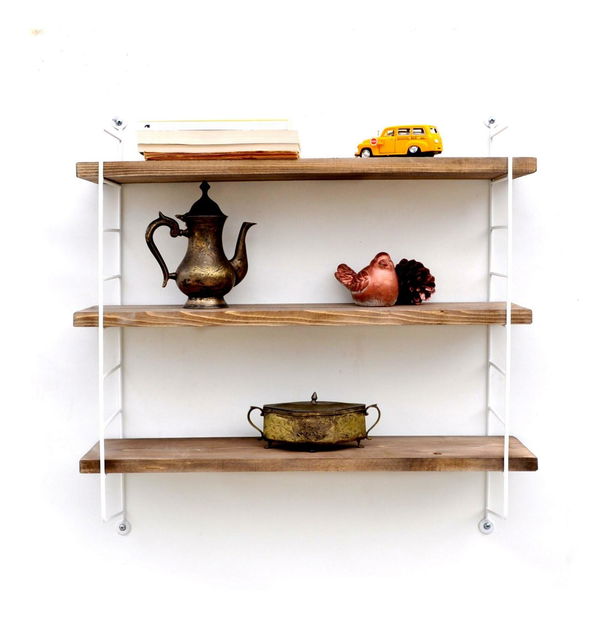 Dekoratívna nástenná polica Duvelo 6 (biela + orech) 