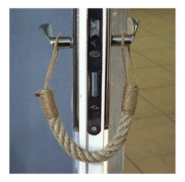 Zaustavljač za vrata Nenanu 12 (od pruća)