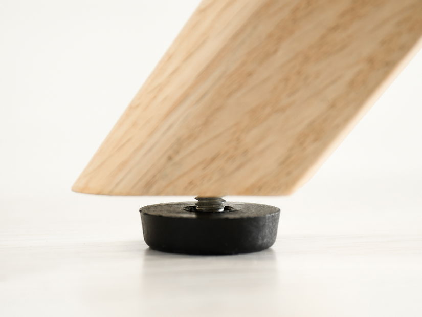 Jedálenská stolička Destete (krémová + dub)