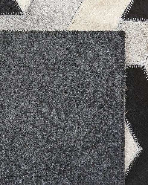 Covor 140x200 cm NAREM (gri deschis + negru)