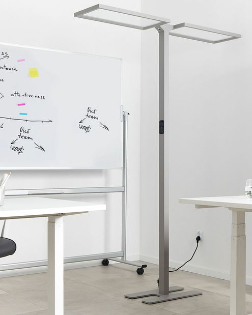 Stojanová lampa Shirlynn (strieborná) 