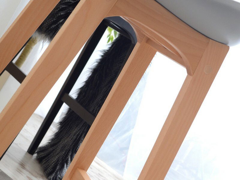 Stolica Rita (siva + bukva)