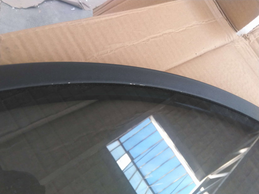 Dohányzóasztal Borra (füstös + fekete) *bazár 